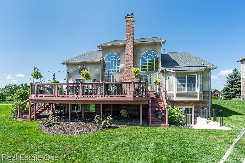 523 WYNSTONE CIR N