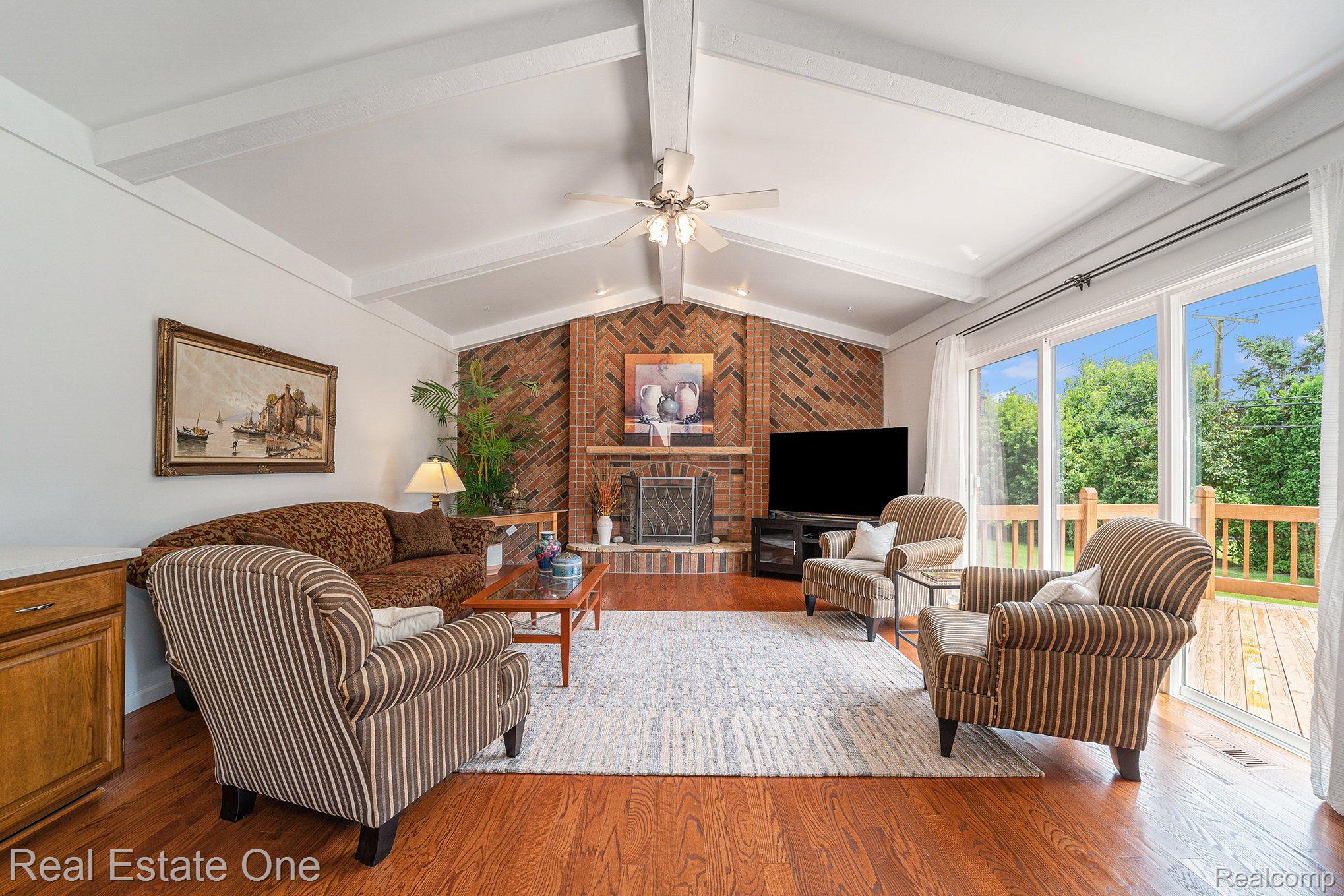 2777 STEAMBOAT SPRINGS DR