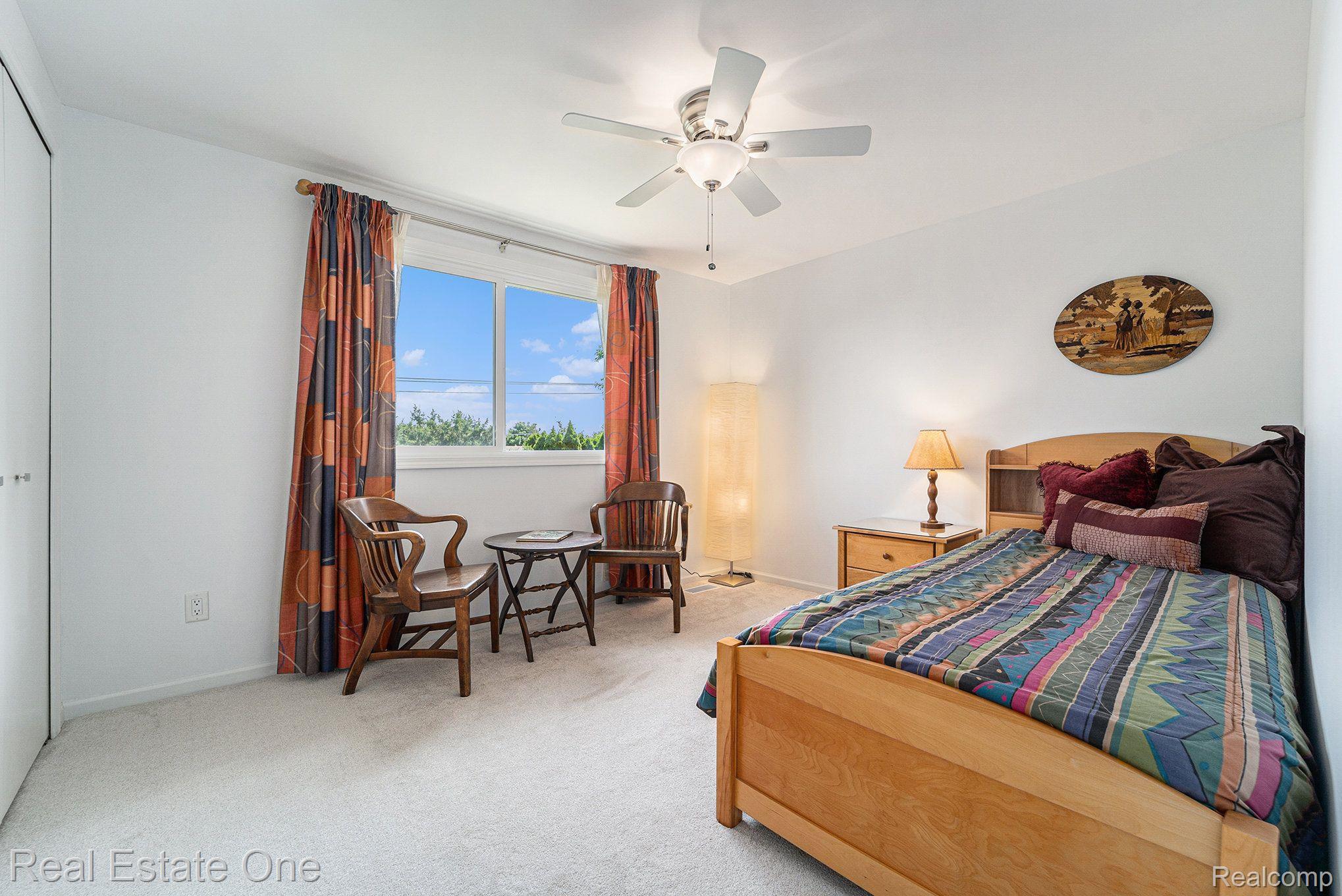 2777 STEAMBOAT SPRINGS DR