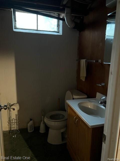 1215 STONEY CREEK RD