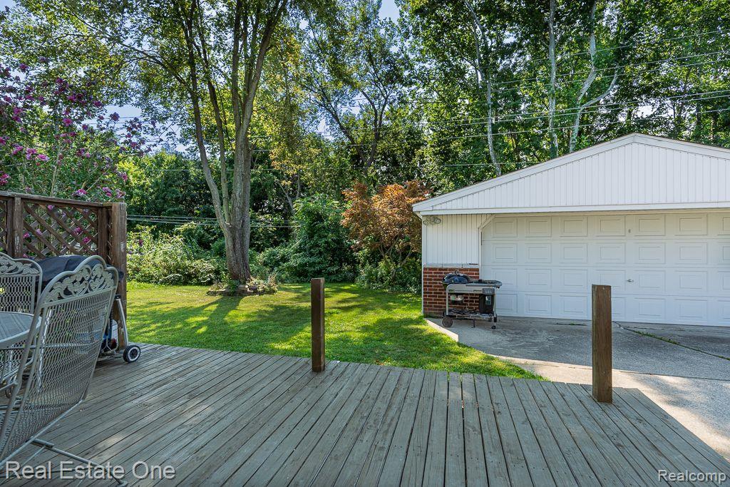 14160 Mary Grove DR