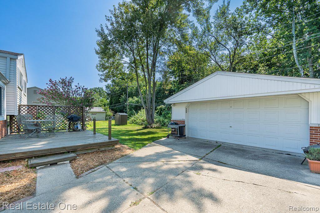 14160 Mary Grove DR
