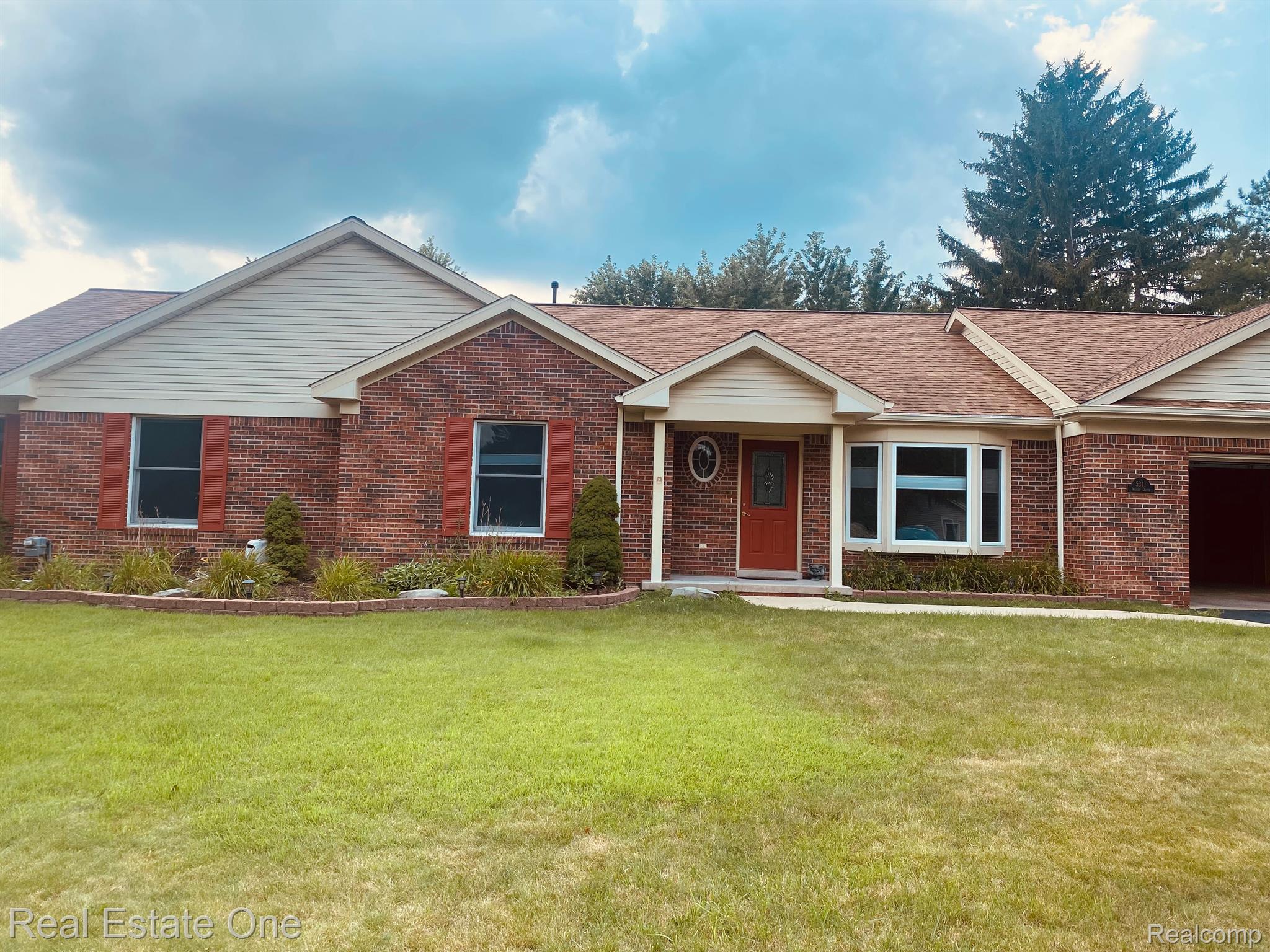 5341 WRIGHT DR