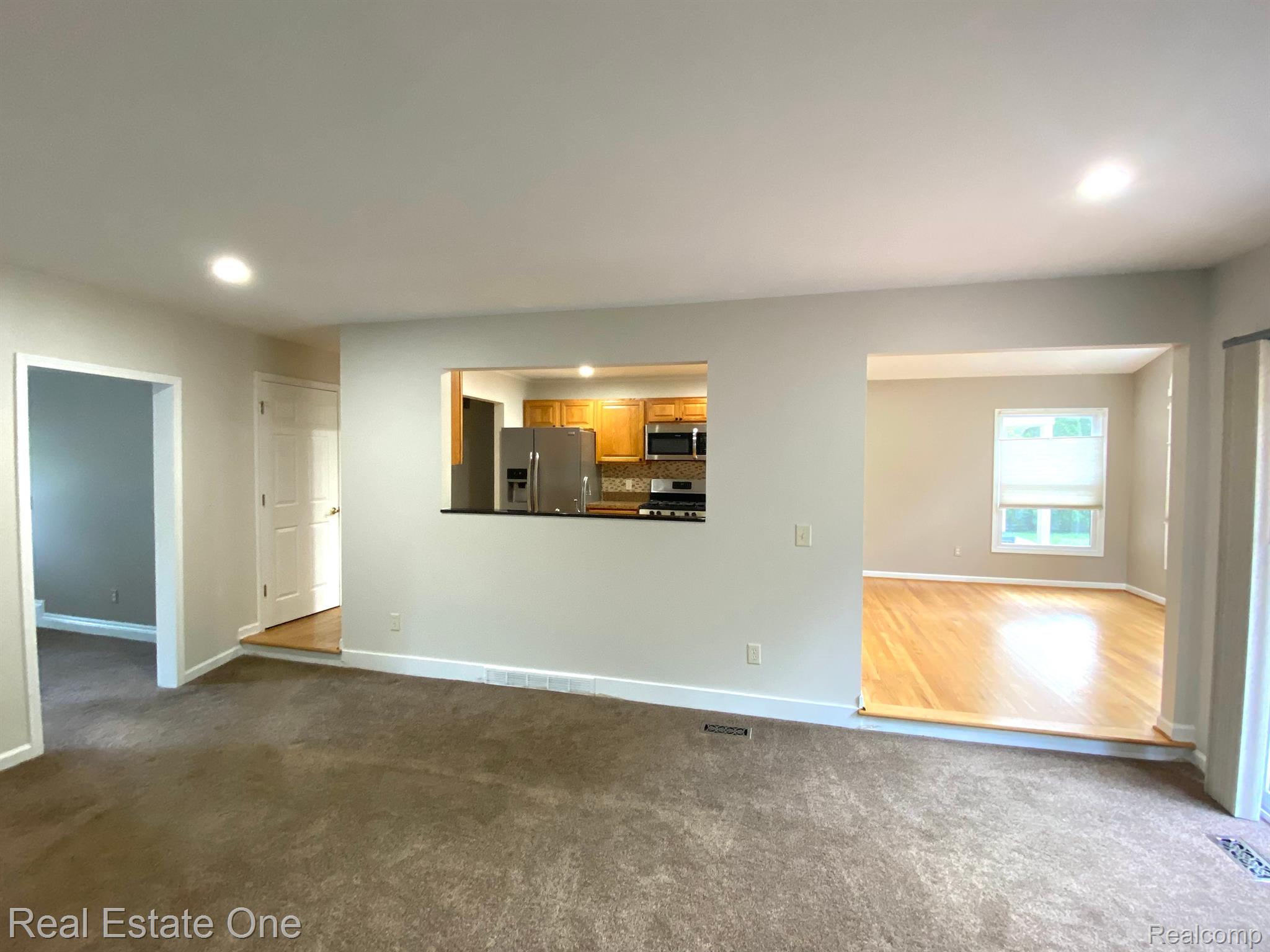 5341 WRIGHT DR