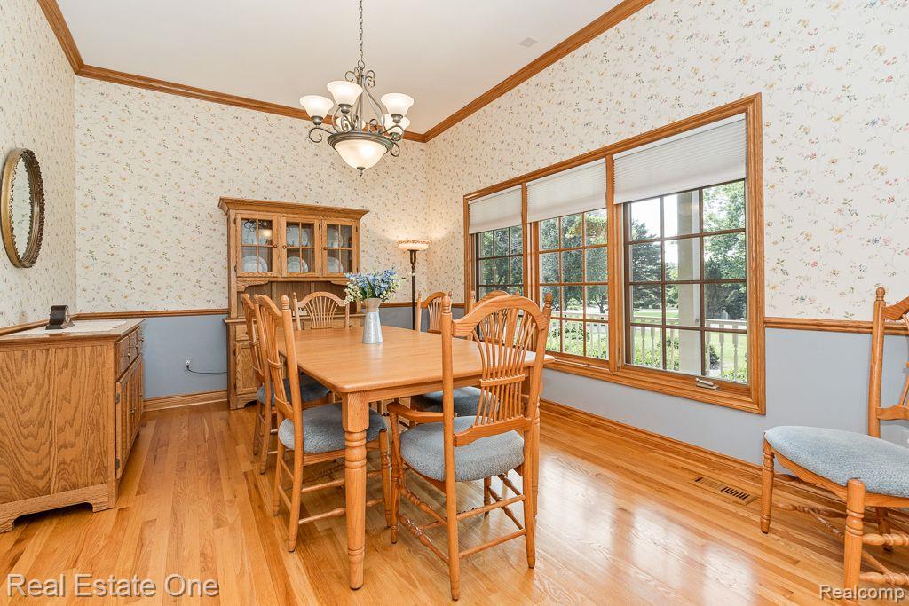 617 Foxwood TRL
