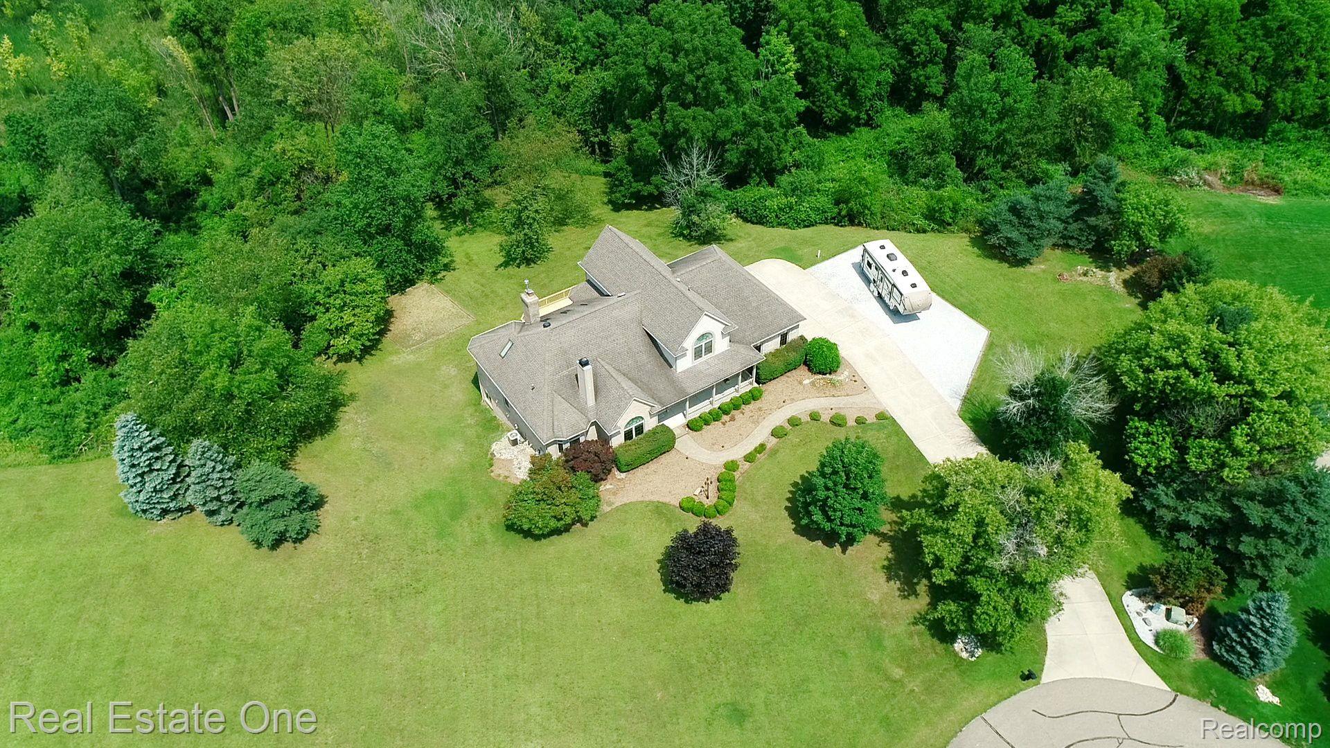 617 Foxwood TRL