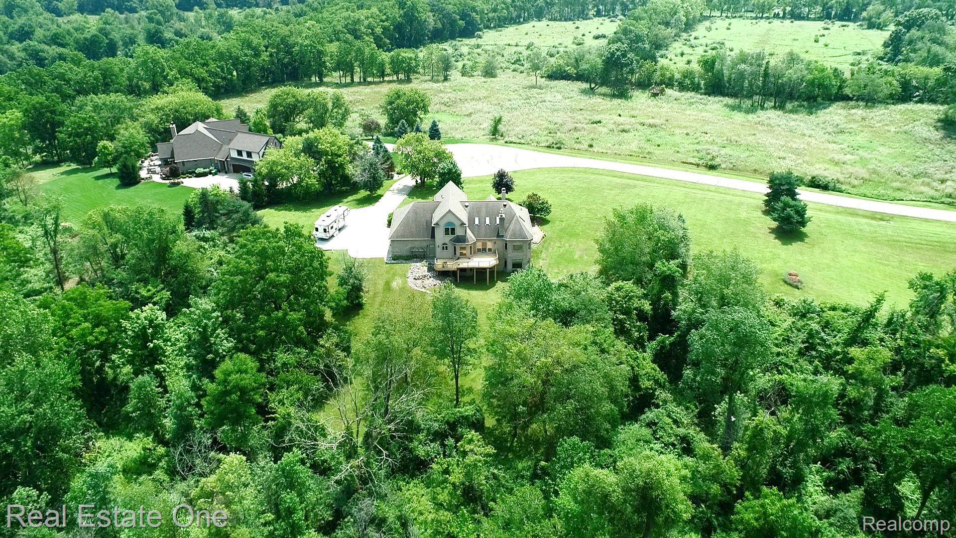 617 Foxwood TRL