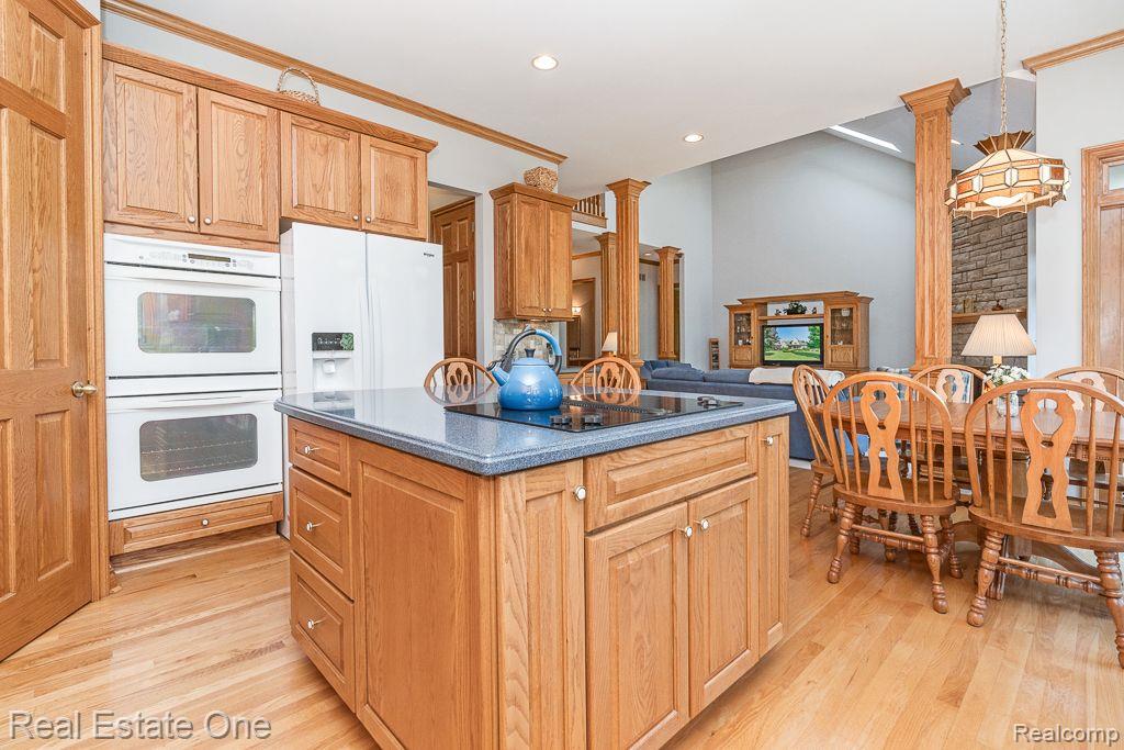 617 Foxwood TRL