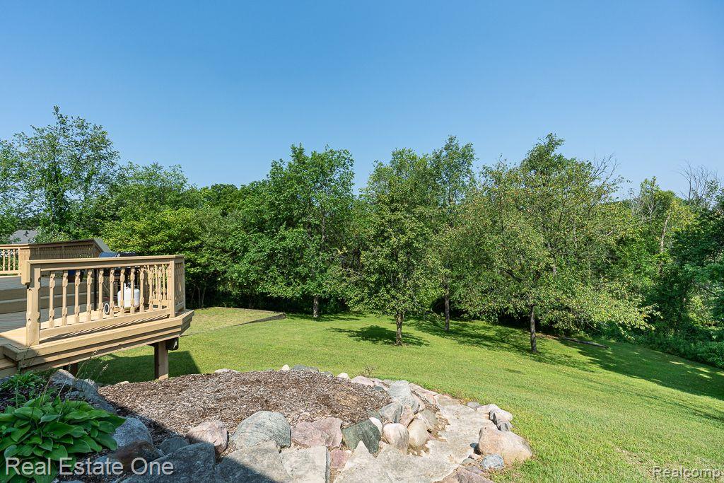 617 Foxwood TRL