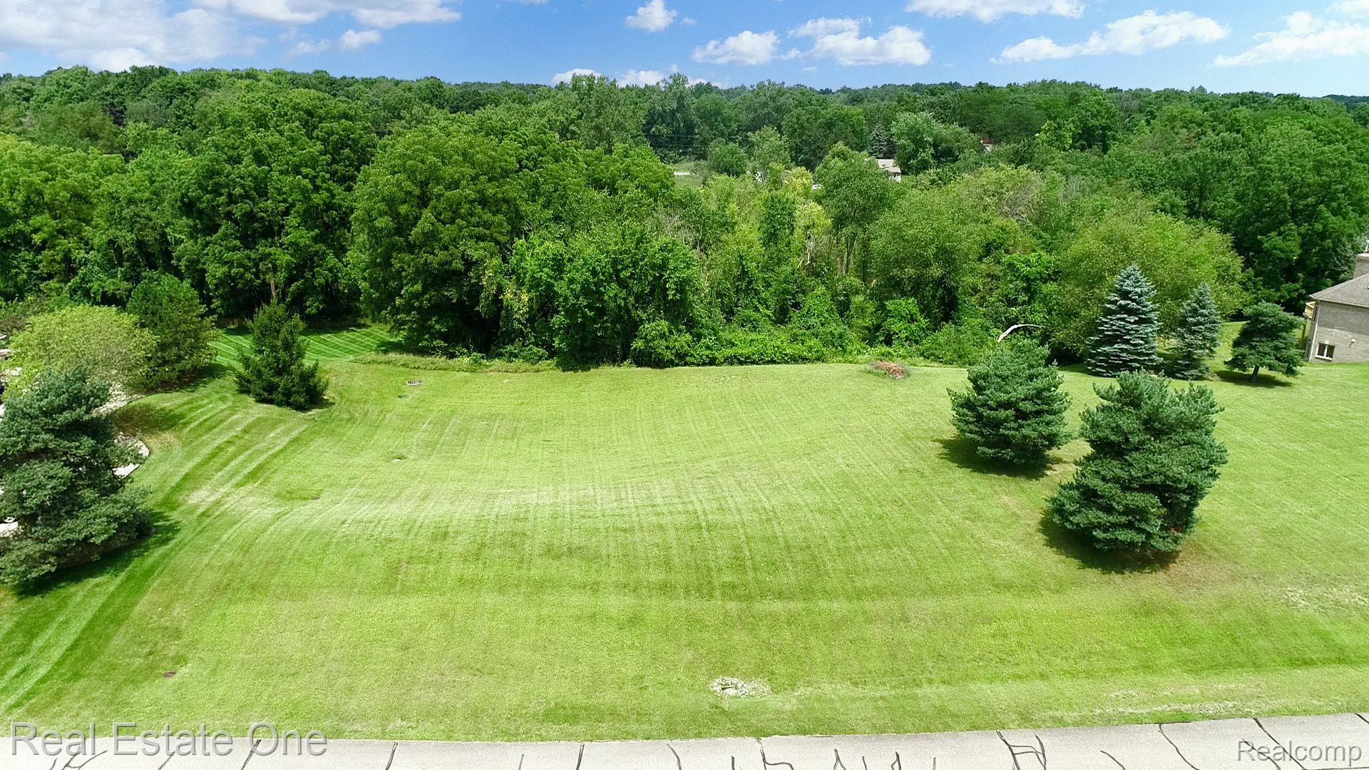 617 Foxwood TRL