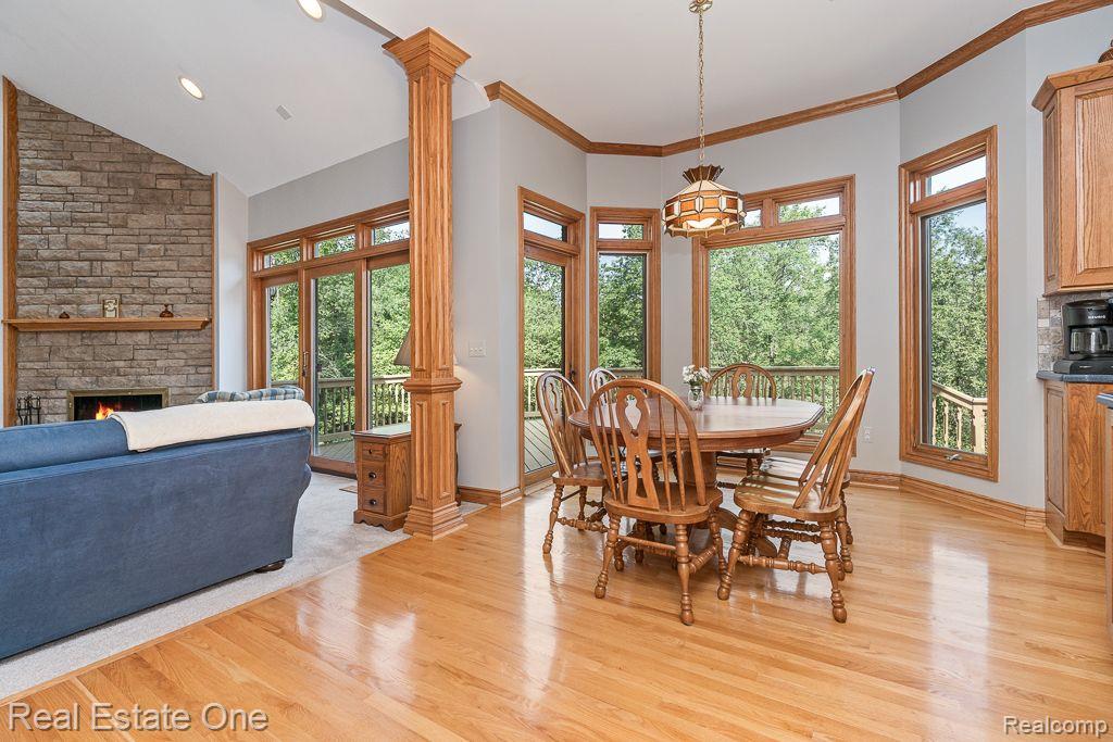 617 Foxwood TRL