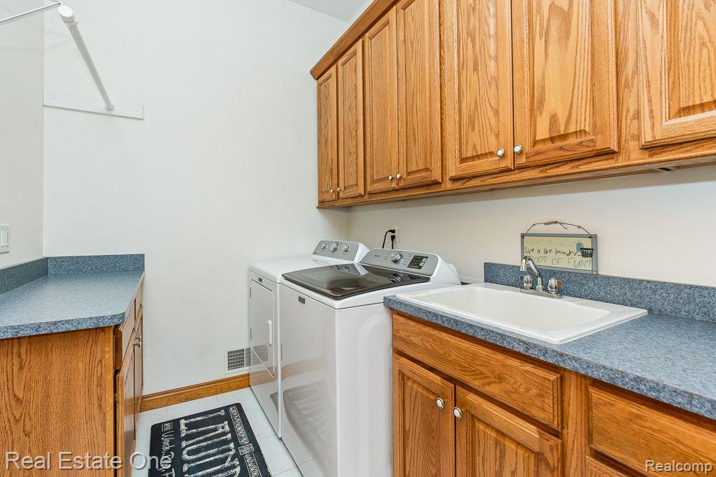 617 Foxwood TRL