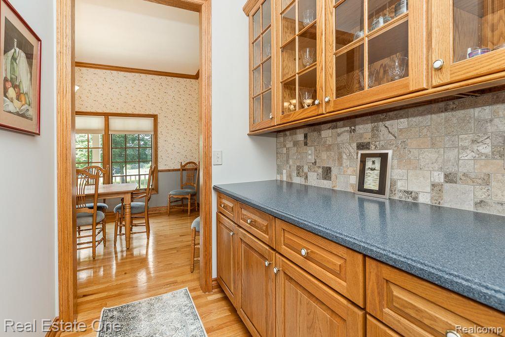 617 Foxwood TRL