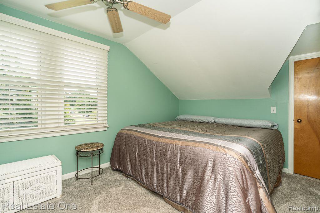 4003 Woodland AVE