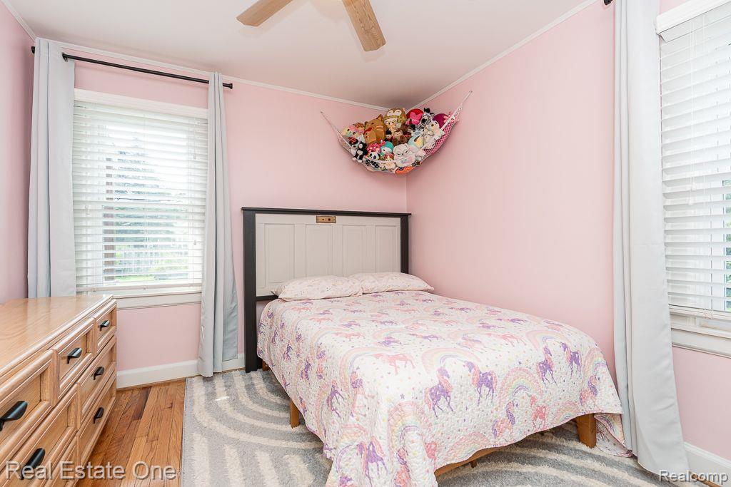 4003 Woodland AVE