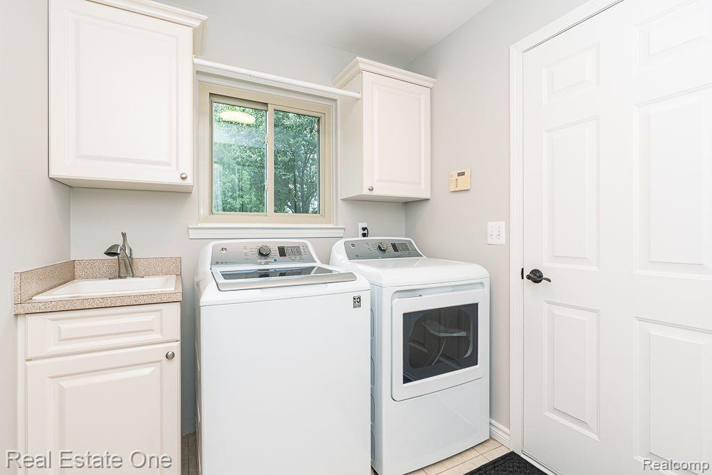 7011 N CENTRAL PARK