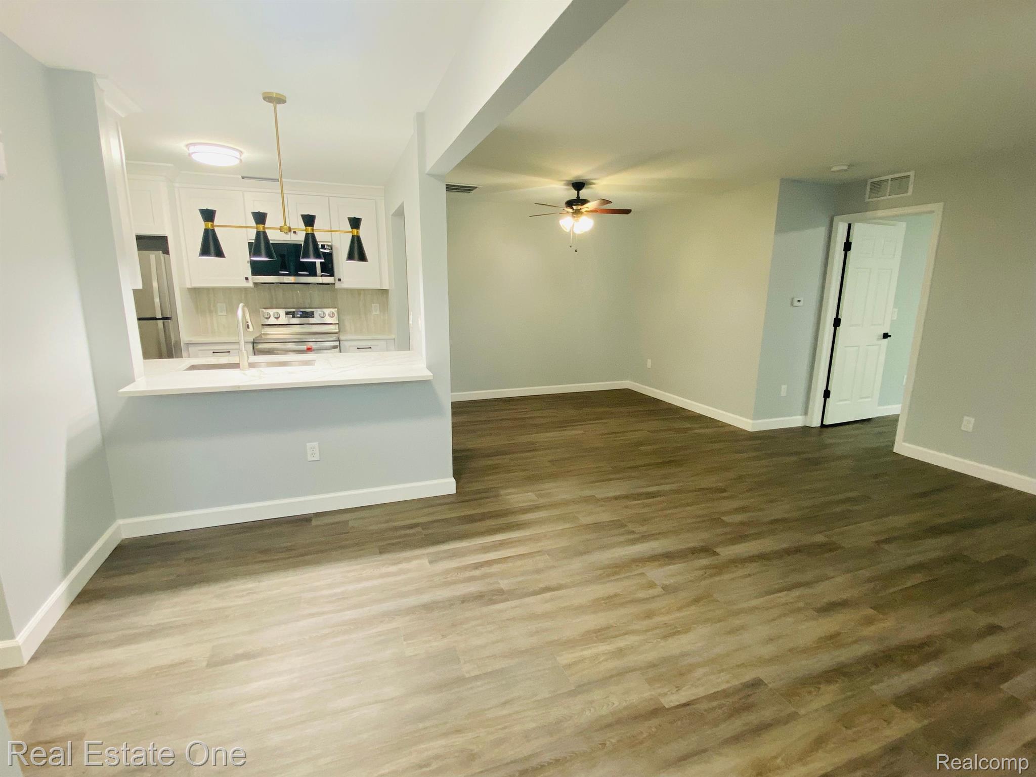 14588 HOLBORN DR