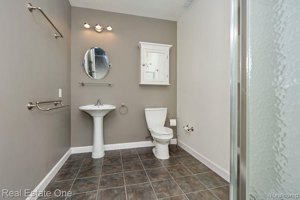 3308 Paramount LN