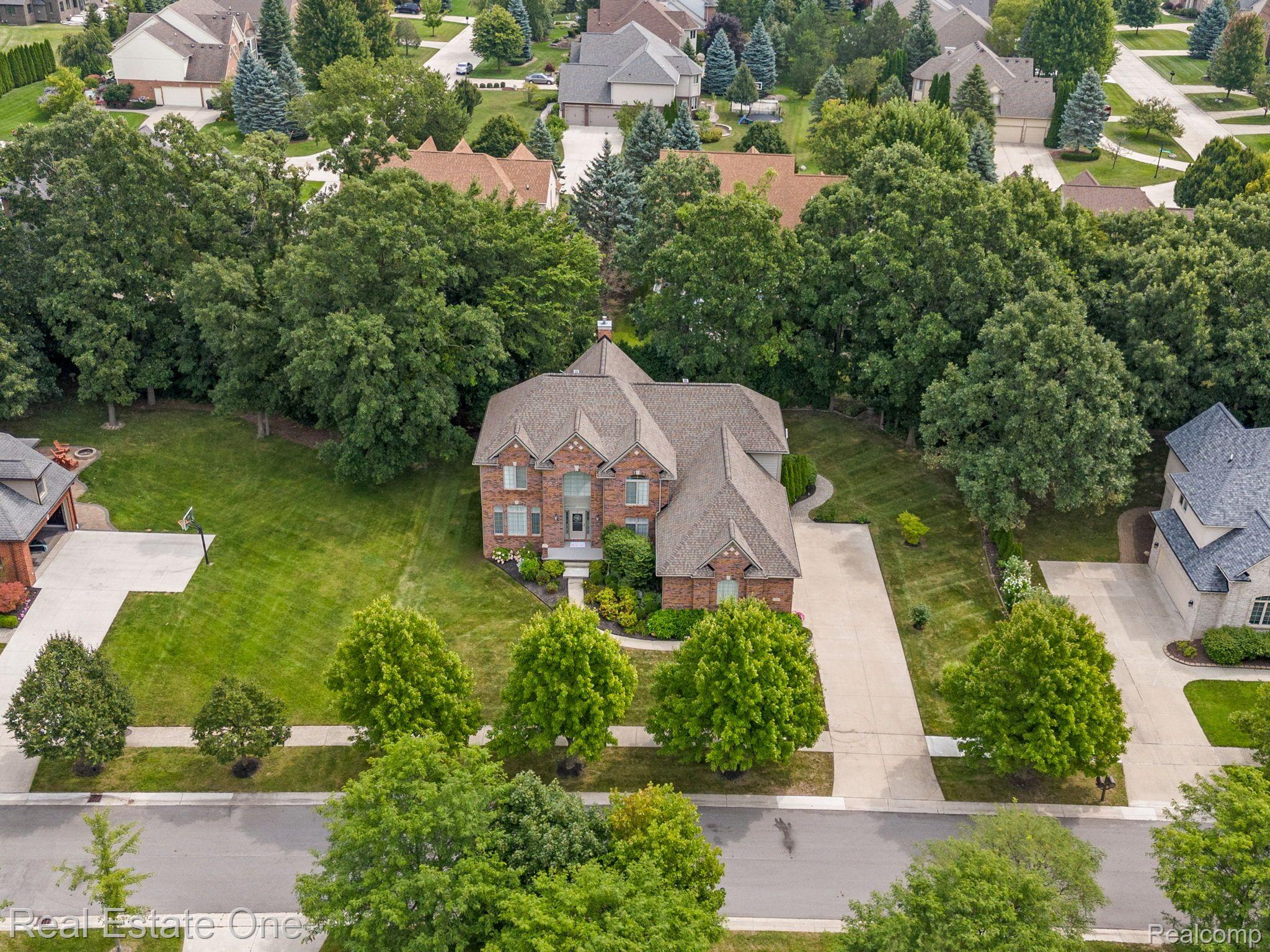 3308 Paramount LN