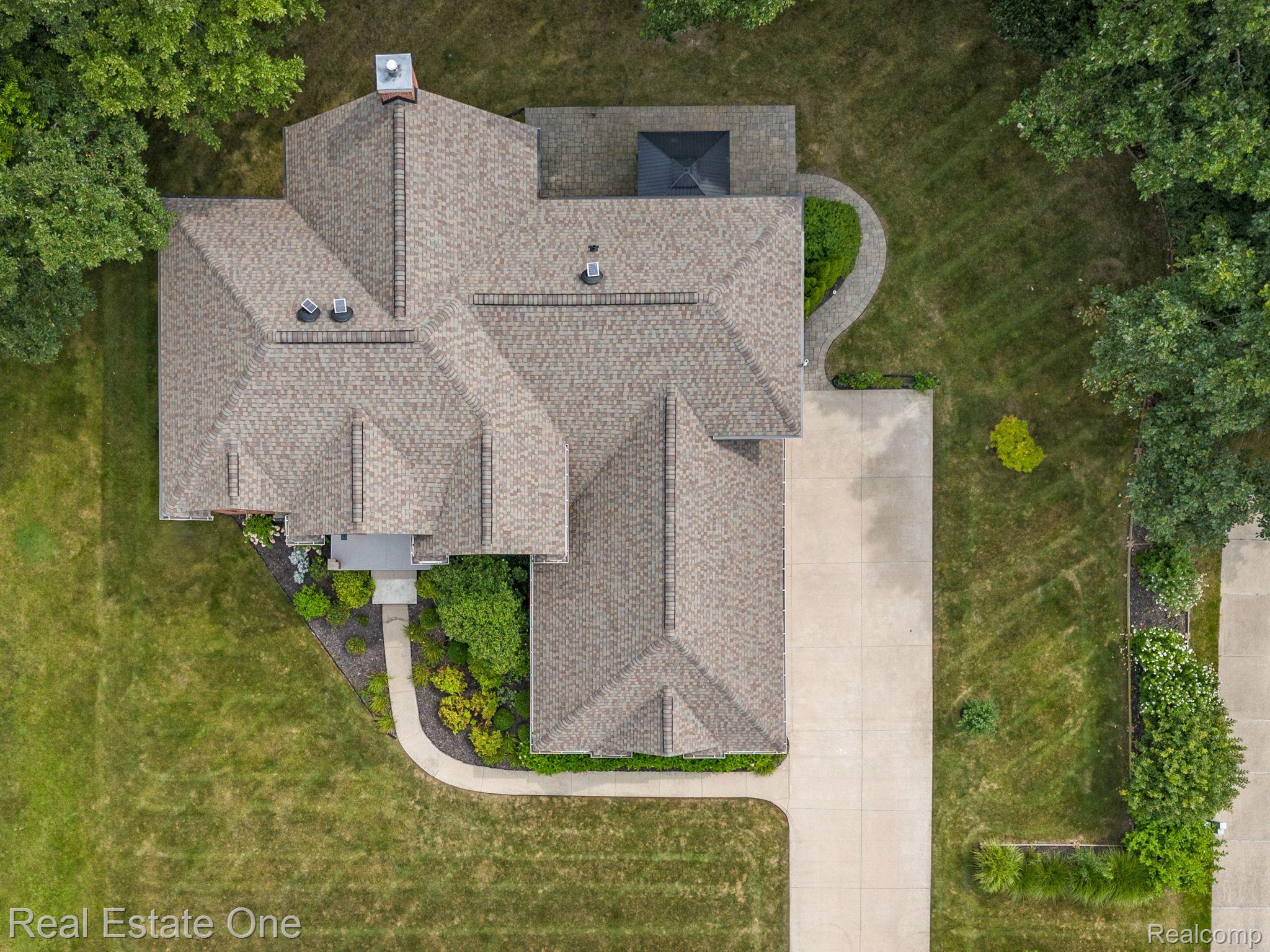 3308 Paramount LN