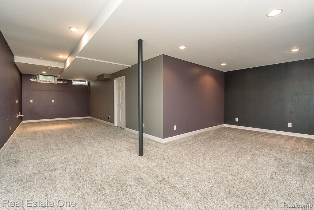 3308 Paramount LN