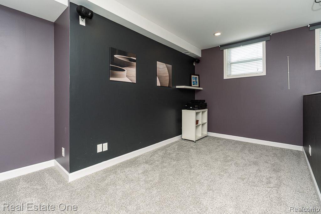3308 Paramount LN