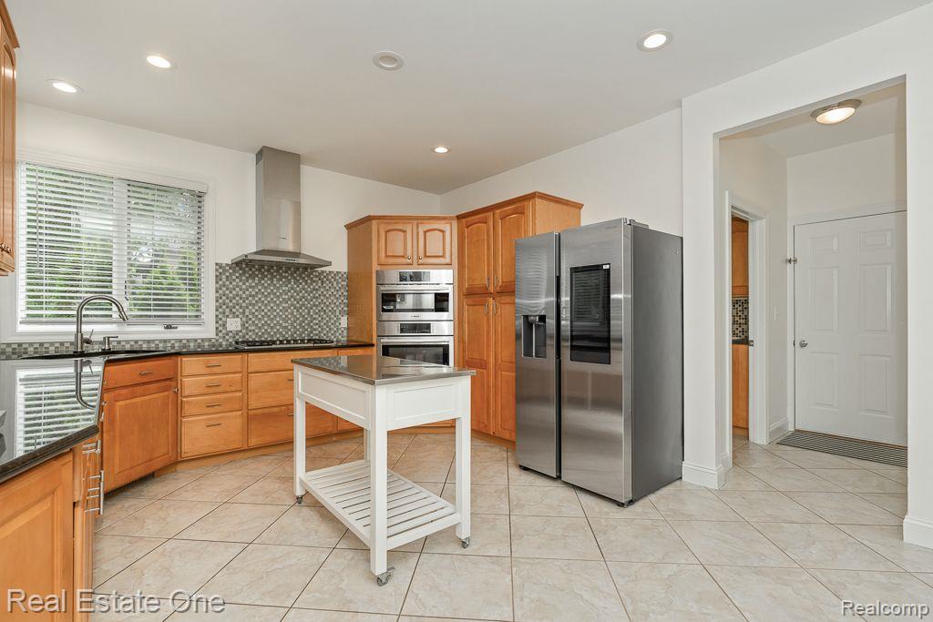 3308 Paramount LN