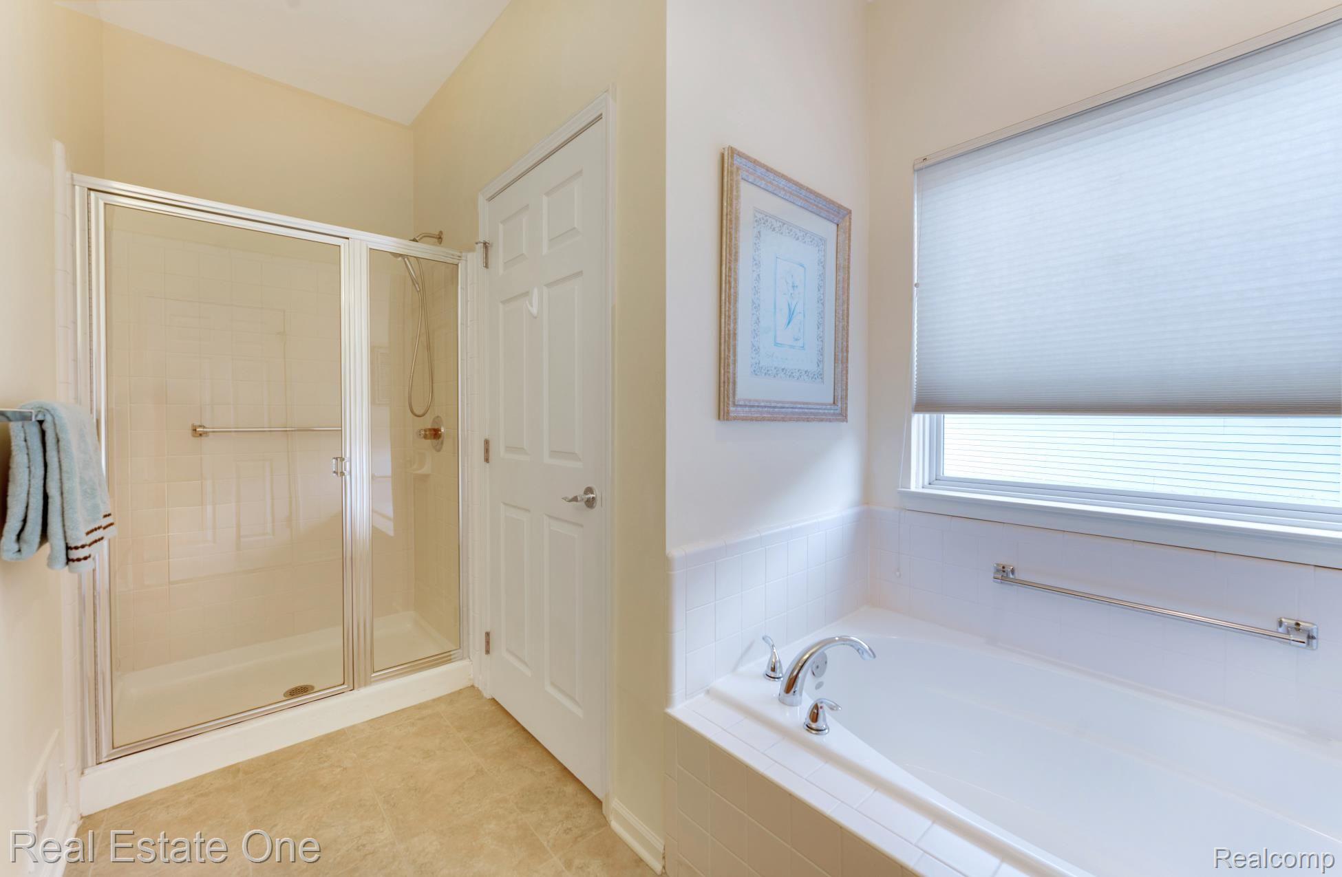 3603 CAMDEN CRT