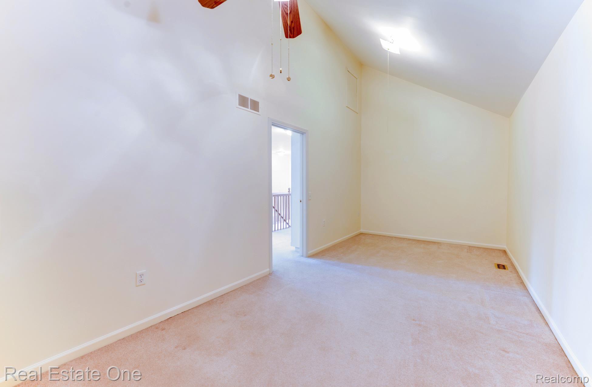 3603 CAMDEN CRT