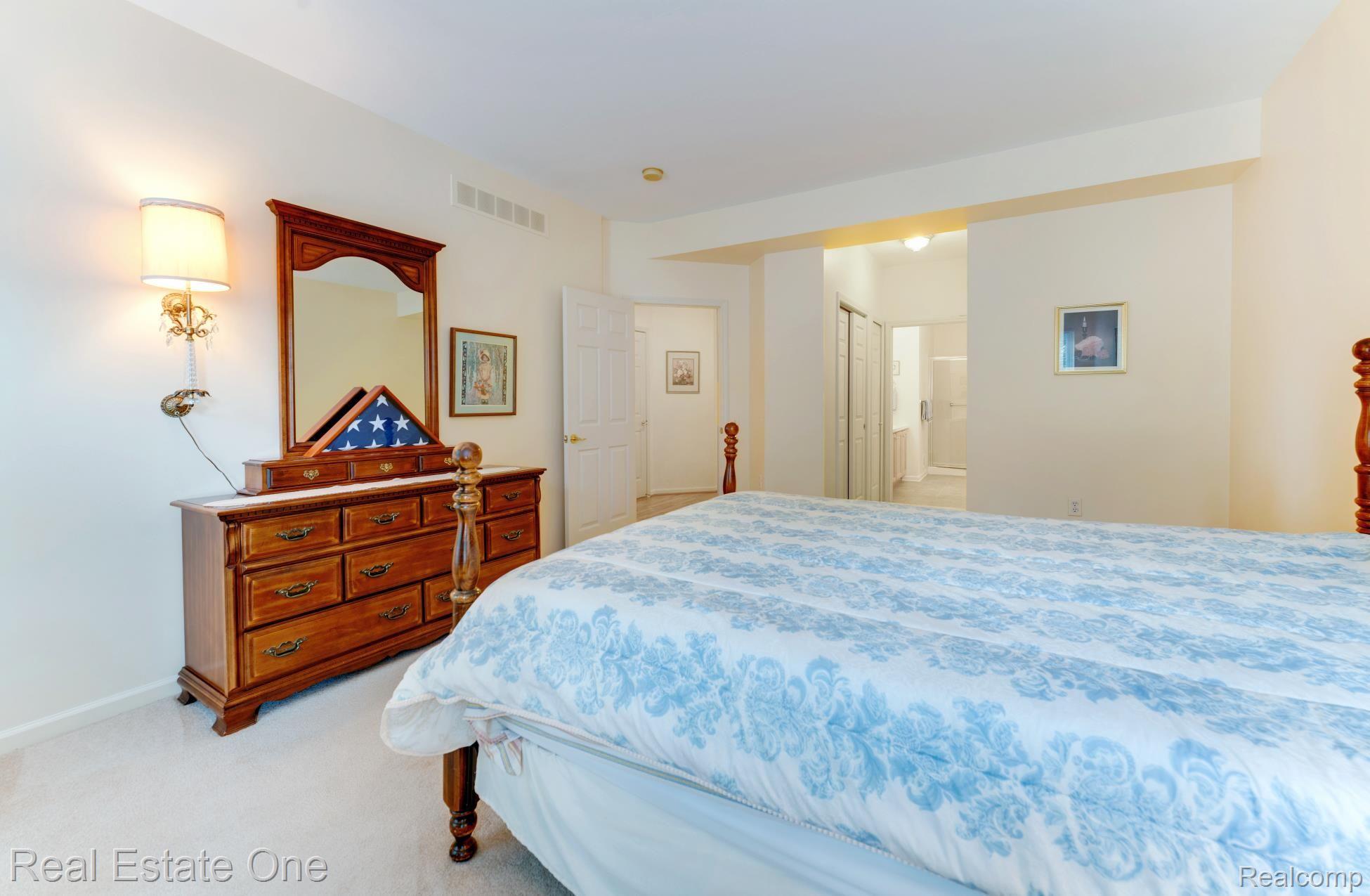 3603 CAMDEN CRT
