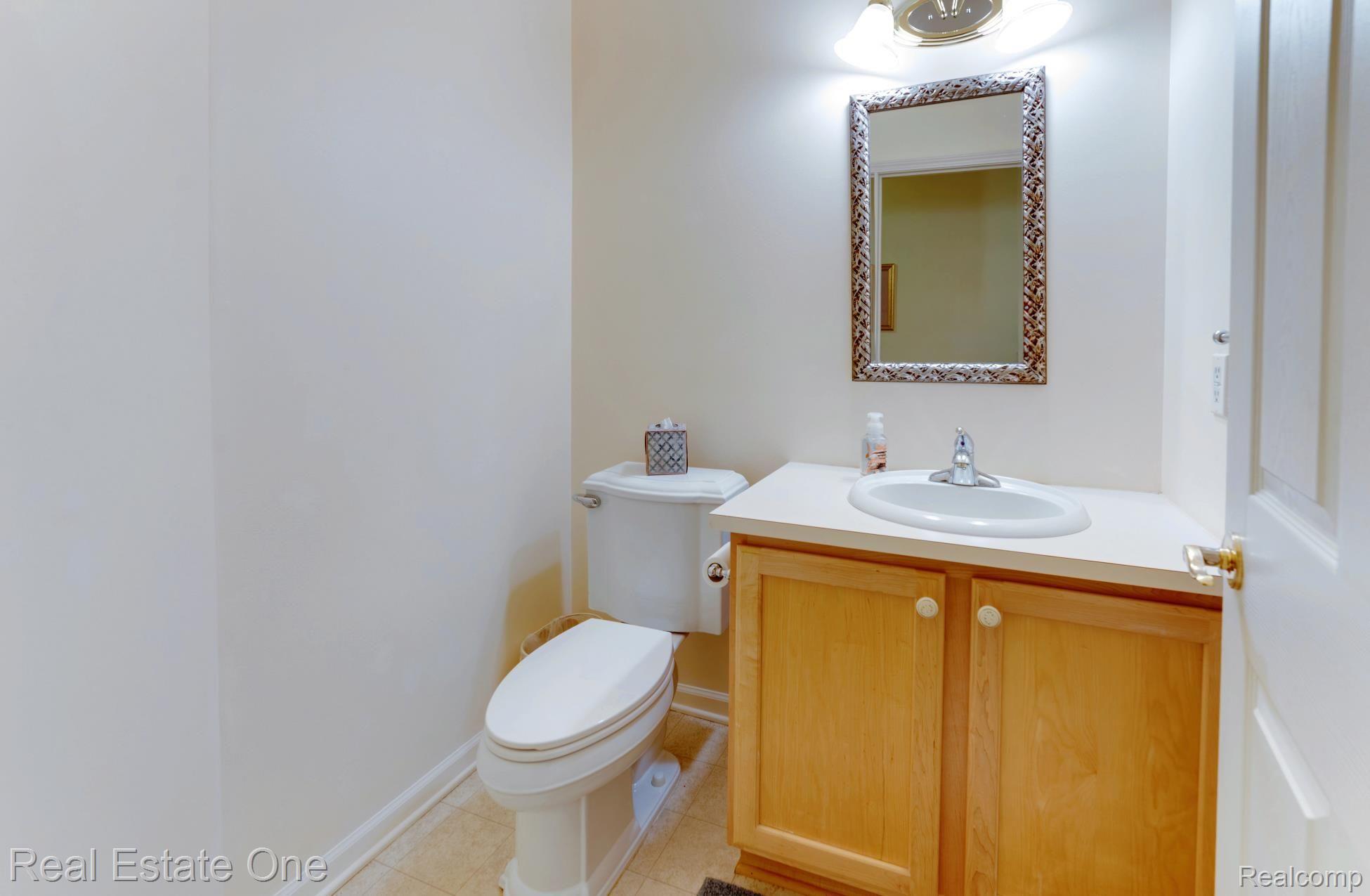 3603 CAMDEN CRT