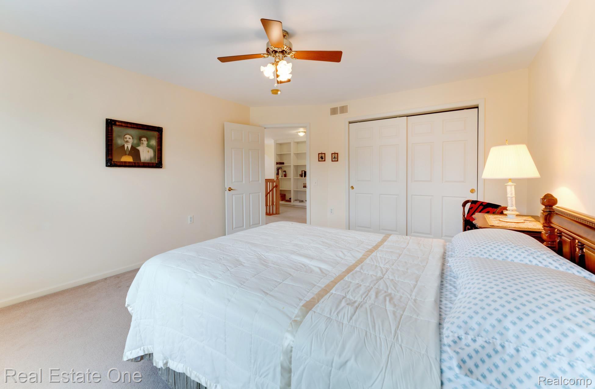 3603 CAMDEN CRT