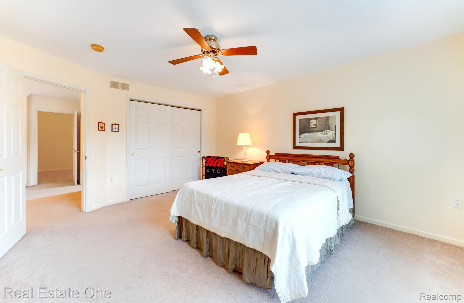 3603 CAMDEN CRT