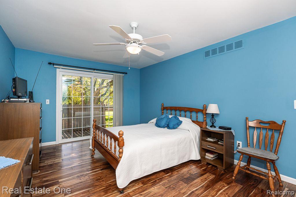 1480 SADDLE LN 160 70 Unit: 160