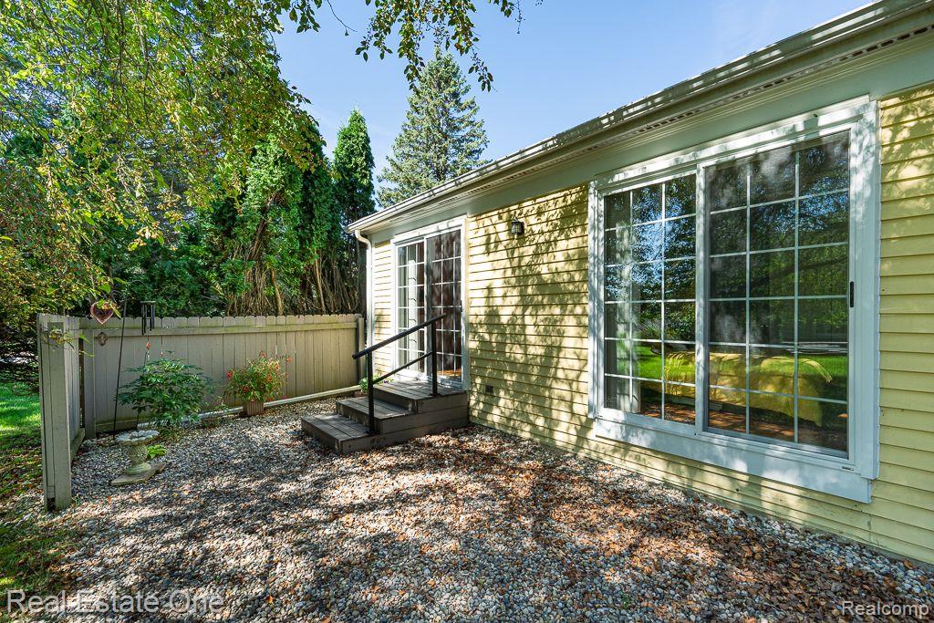 1480 SADDLE LN 160 70 Unit: 160