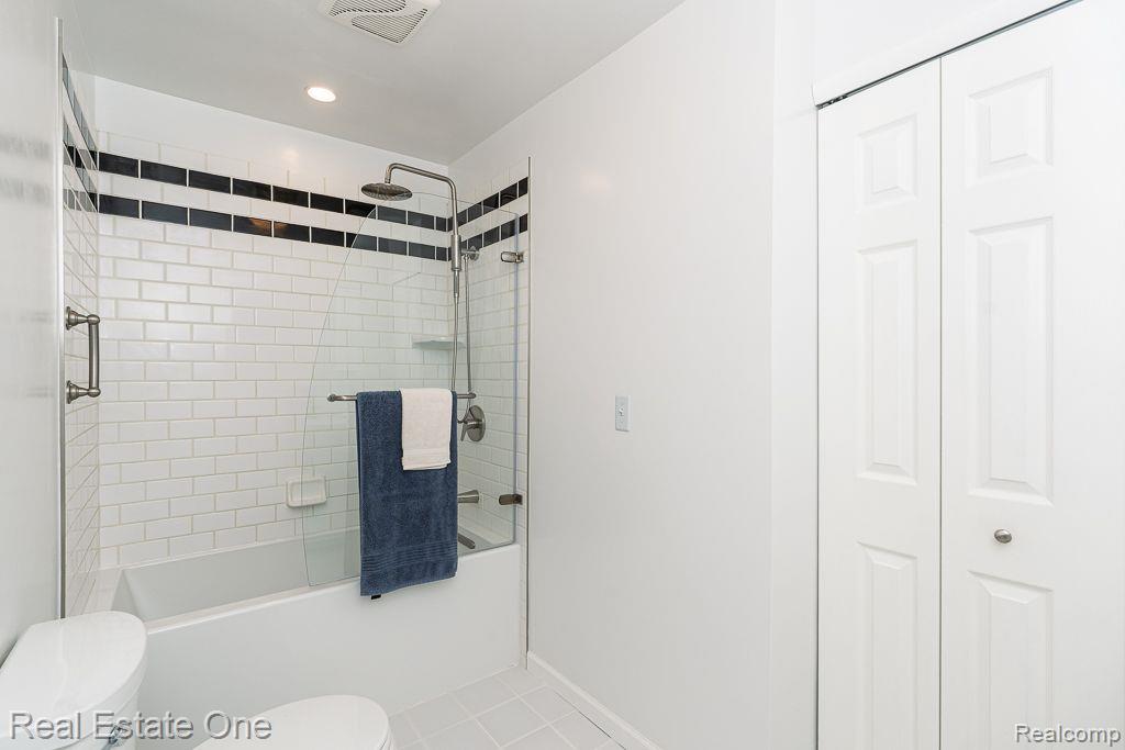 1480 SADDLE LN 160 70 Unit: 160
