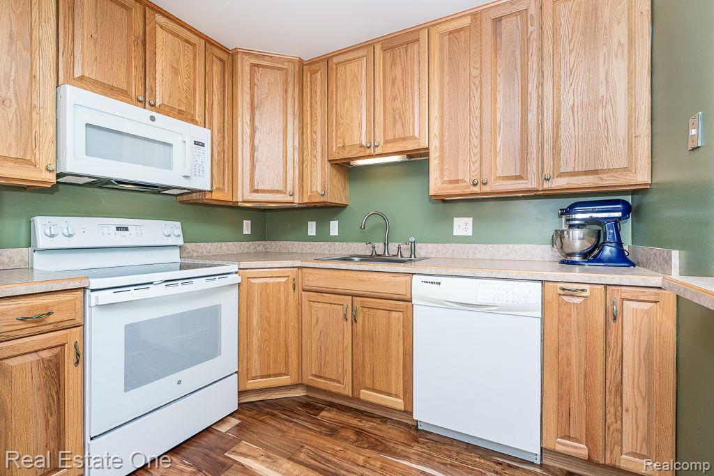 1480 SADDLE LN 160 70 Unit: 160
