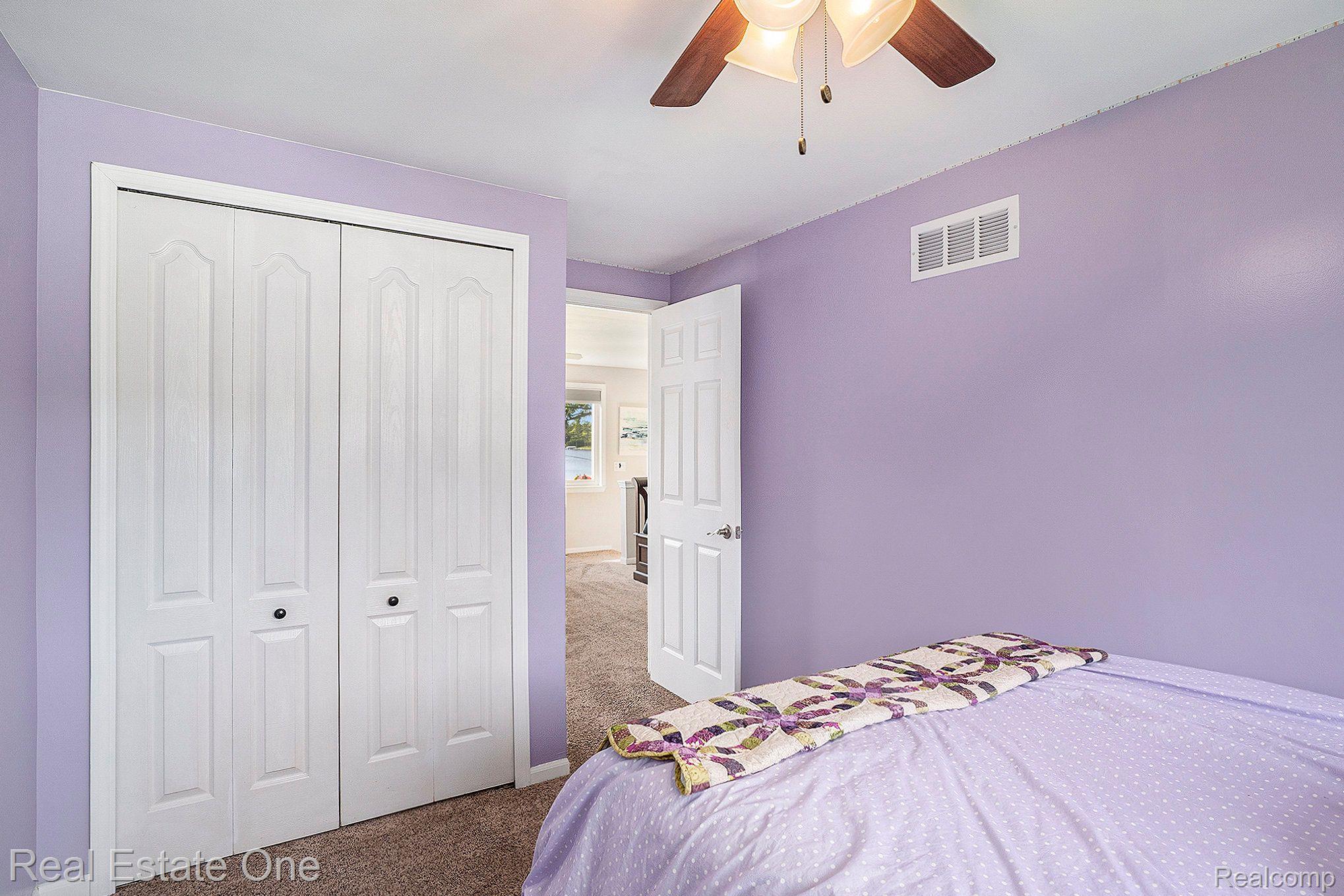 386 E GLASS RD