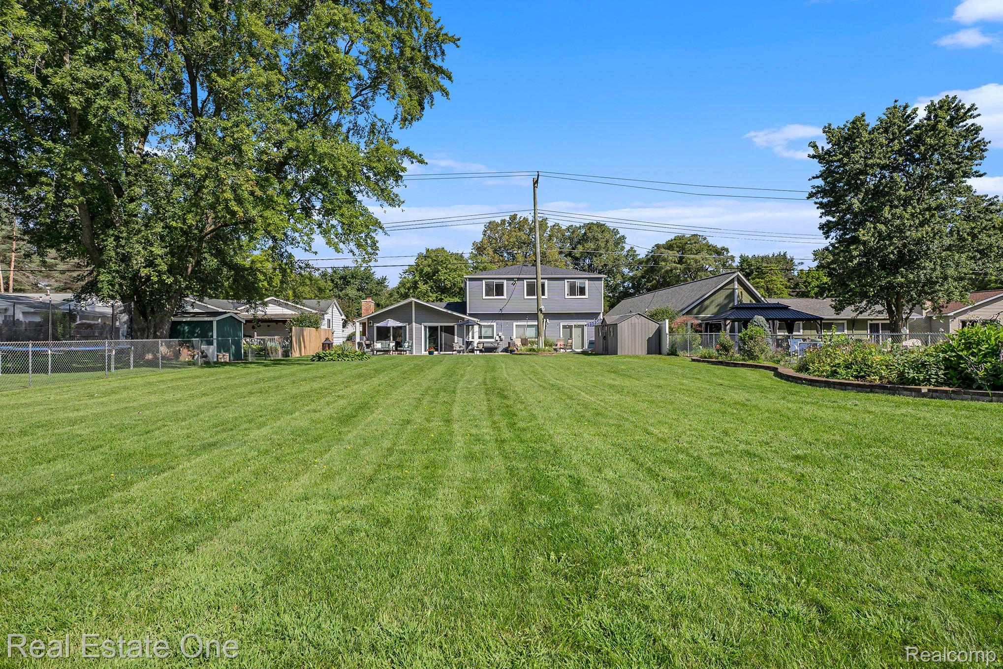 386 E GLASS RD
