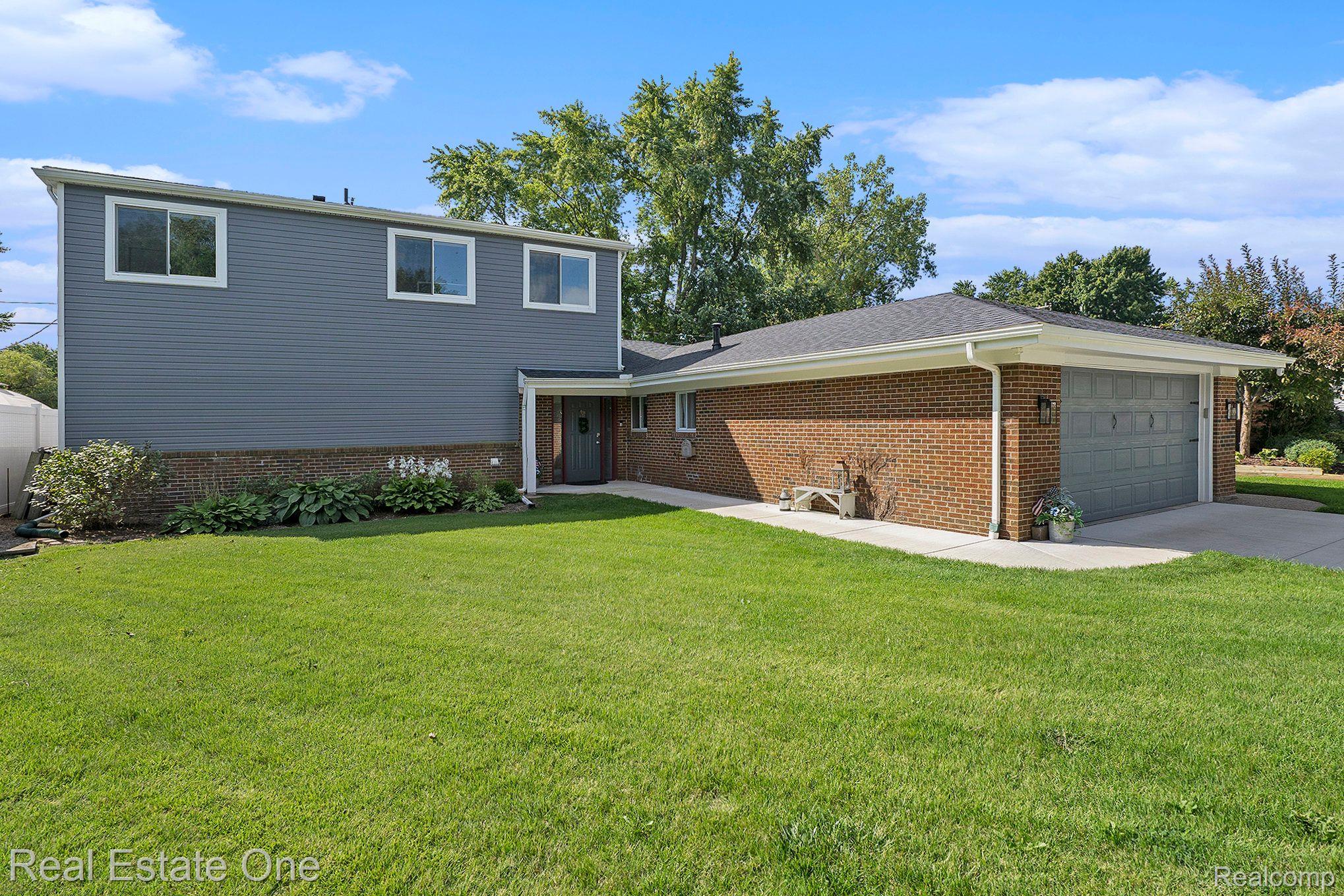 386 E GLASS RD