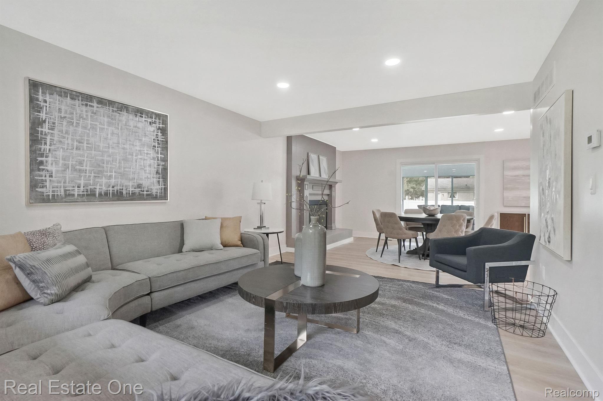 4181 CAMBRIDGE CRESCENT DR