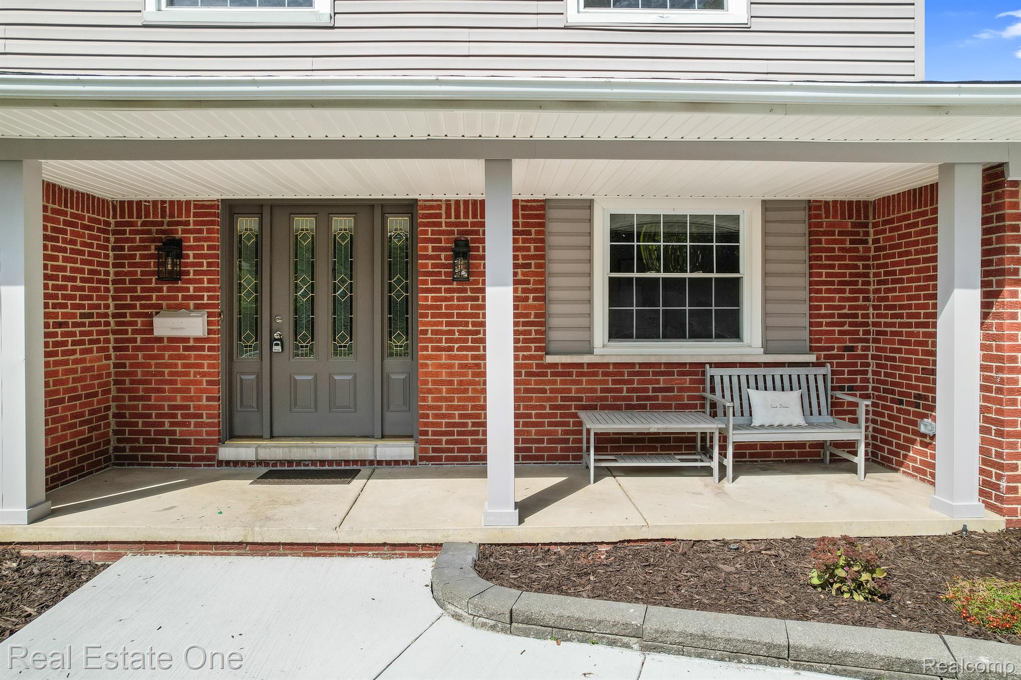 4181 CAMBRIDGE CRESCENT DR