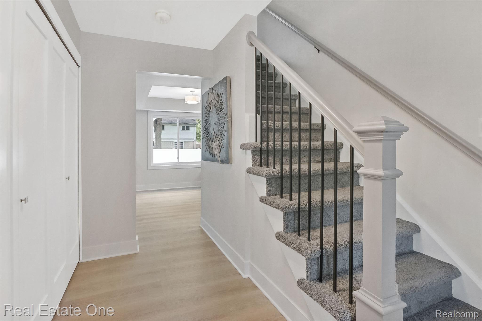 4181 CAMBRIDGE CRESCENT DR