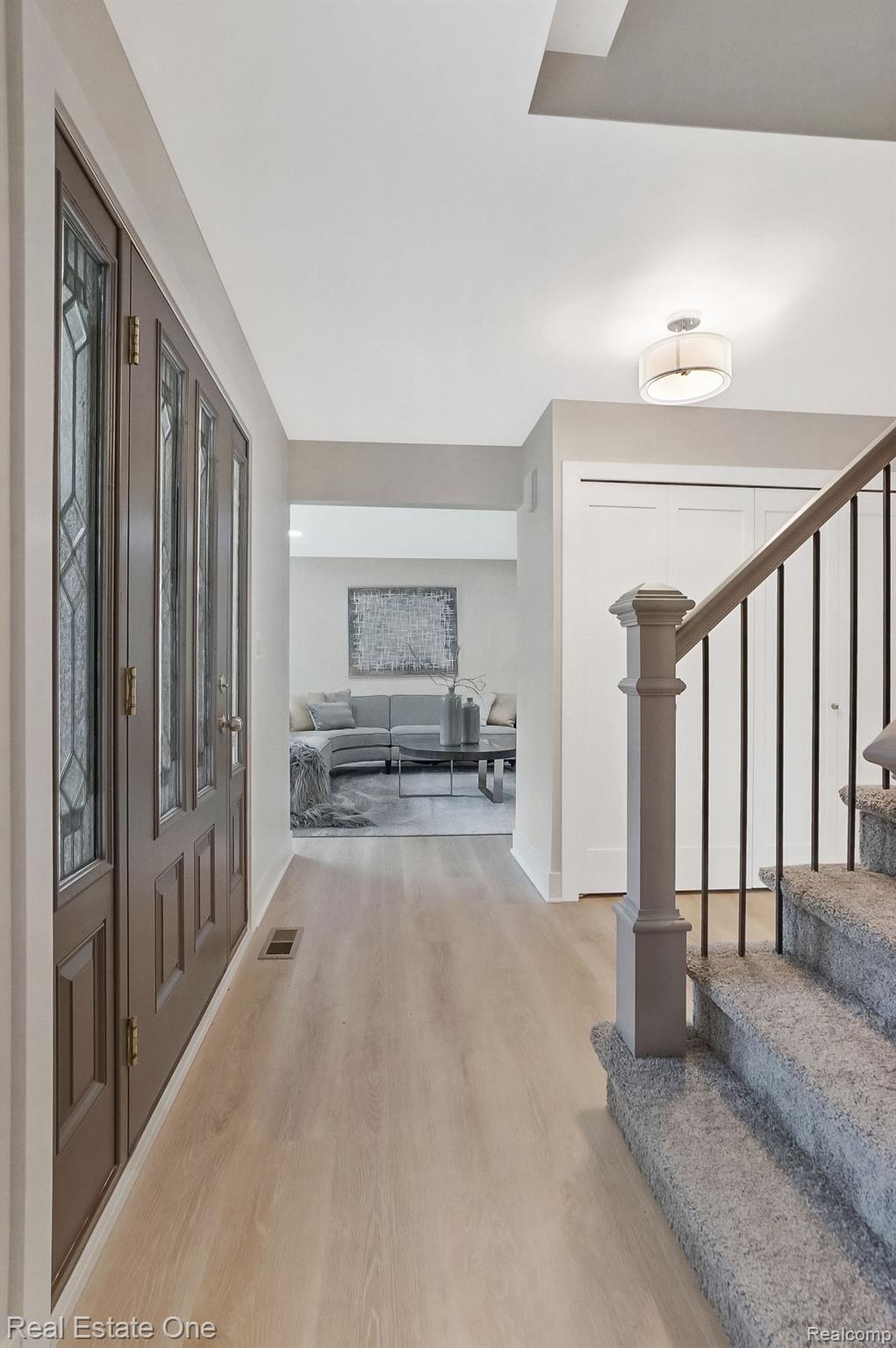 4181 CAMBRIDGE CRESCENT DR