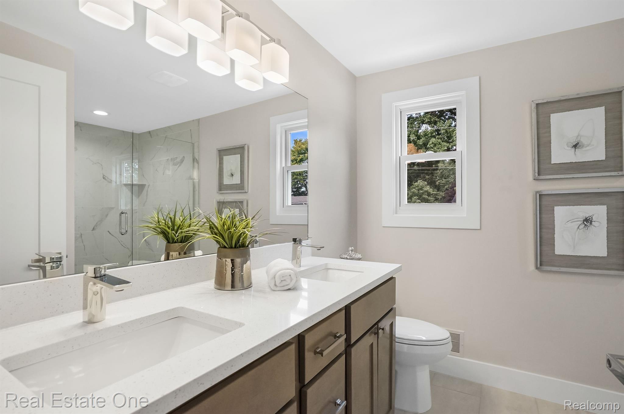 4181 CAMBRIDGE CRESCENT DR