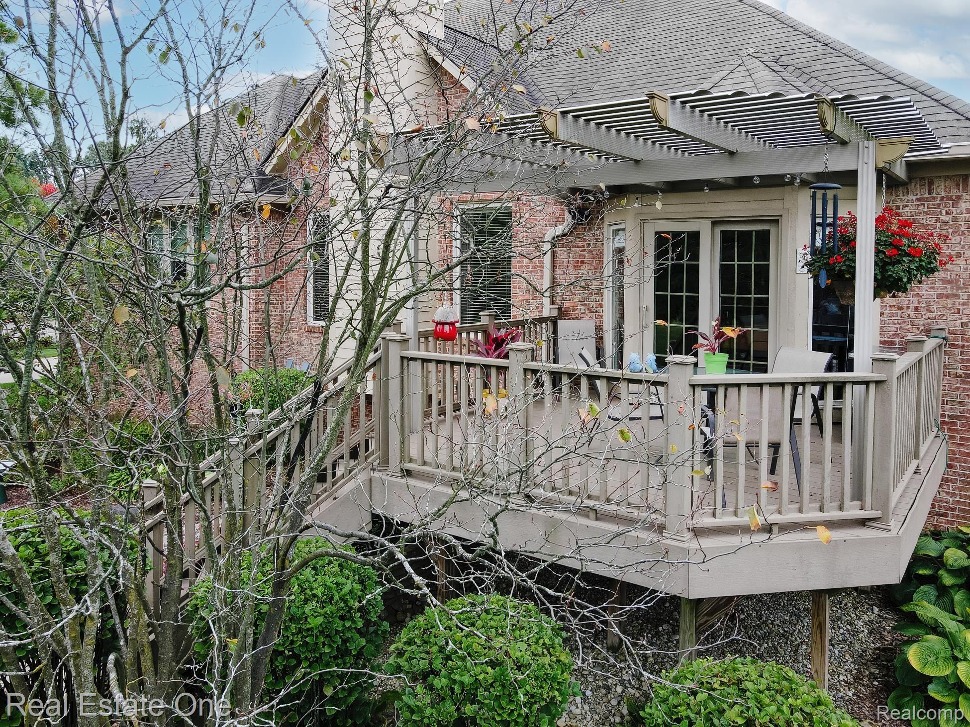 424 WEDINGTON CRT