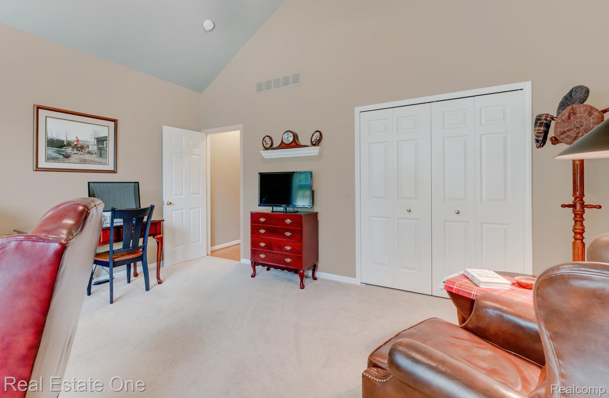 424 WEDINGTON CRT
