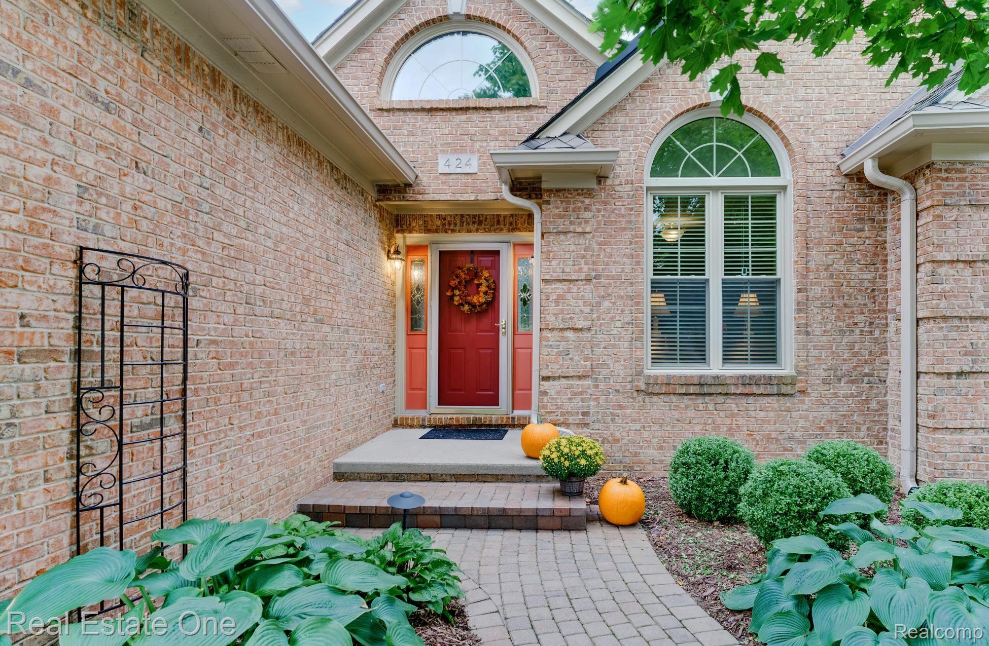 424 WEDINGTON CRT