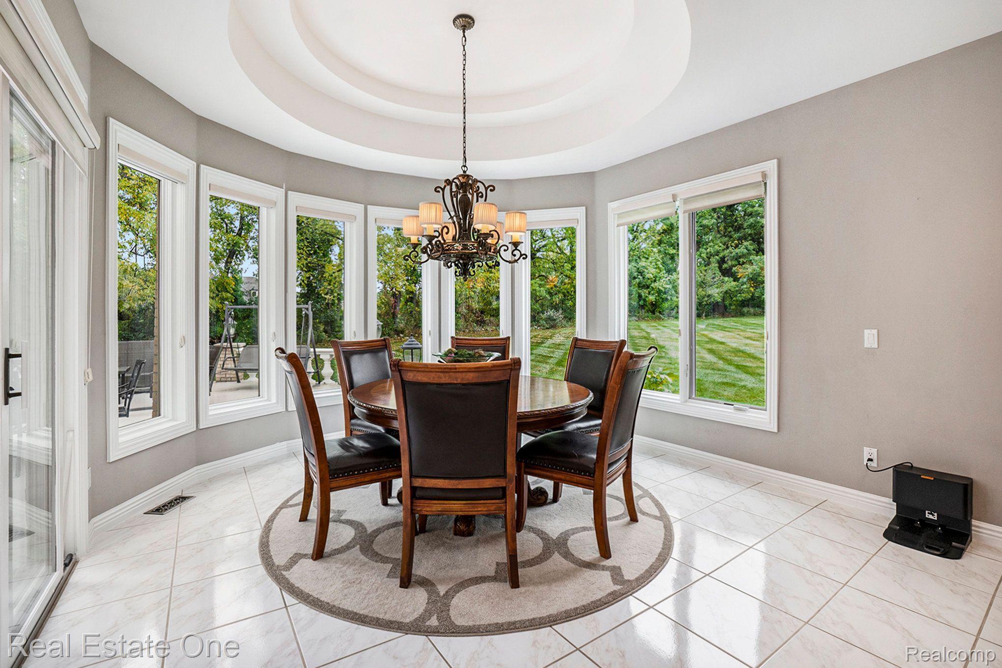 3925 HARVEST CREEK CRT