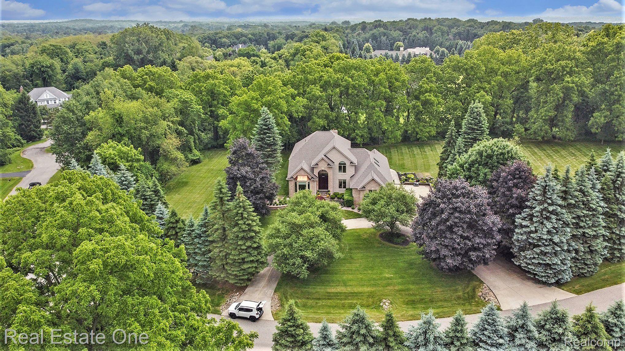 3925 HARVEST CREEK CRT